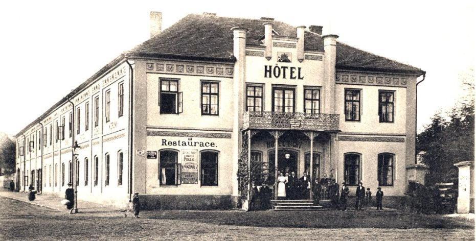 Penzion Ceska Koruna Čáslav Dış mekan fotoğraf